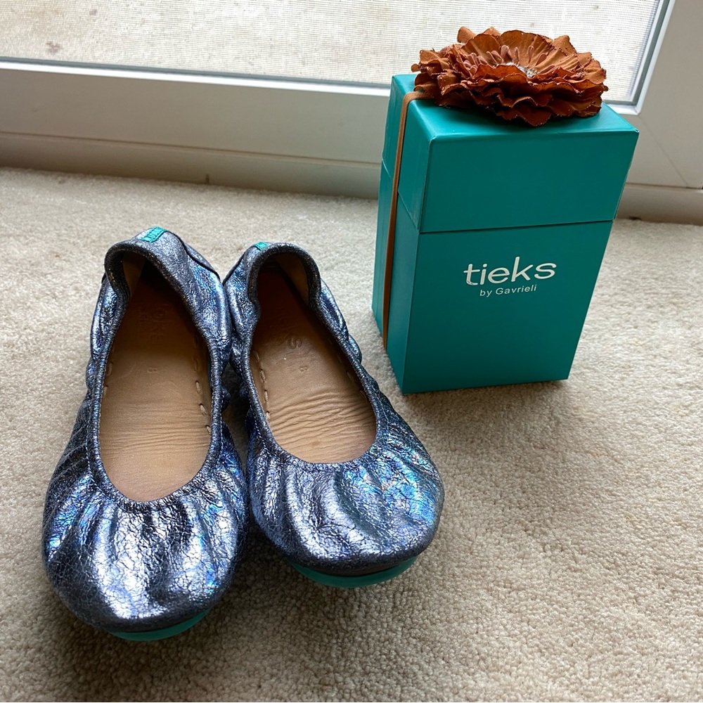 Moonstruck tieks
